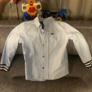 Boys Hurley Button Up Shirt. Size 6.